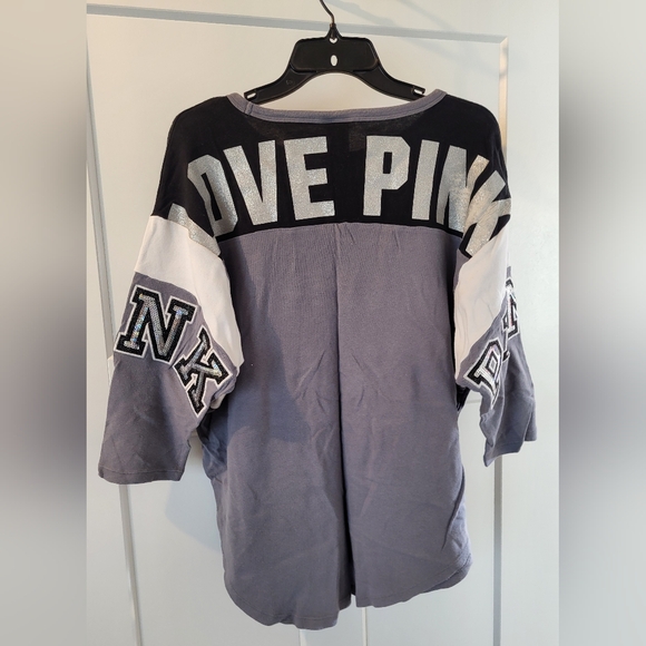 VS PINK Black Grey Silver Stripe Bling Jersey Top - Picture 2 of 2